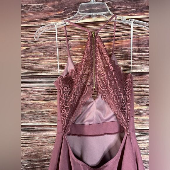 NWT Windsor Mauve Colored Dress. Size Large. - Picture 5 of 8